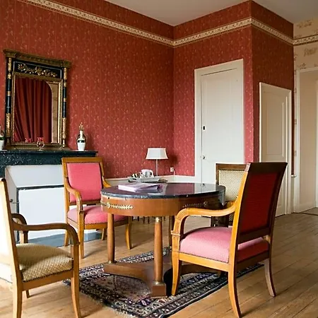 Château De Piolant Couette-café