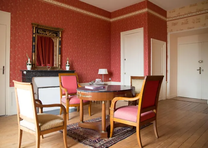 Alojamento de Acomodação e Pequeno-almoço Château De Piolant