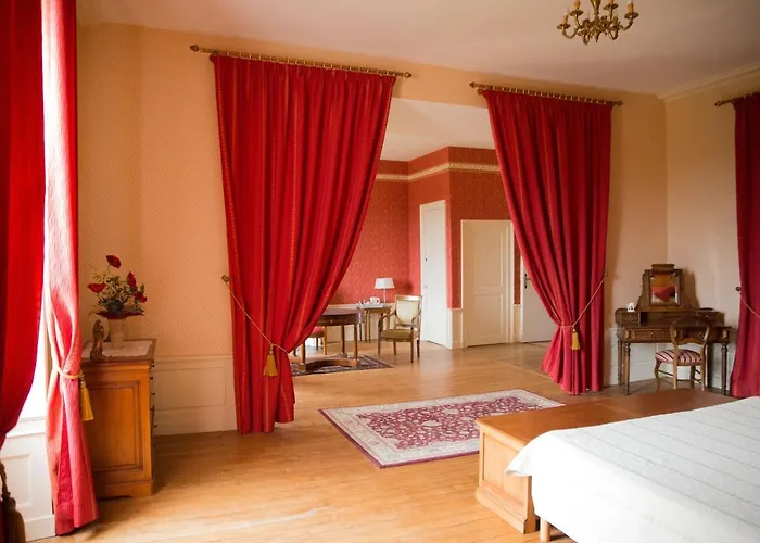 Château De Piolant 3*